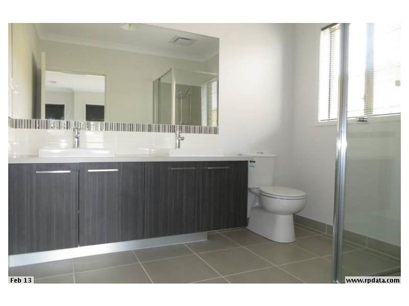 15 Sandstock Drive, Warragul VIC 3820