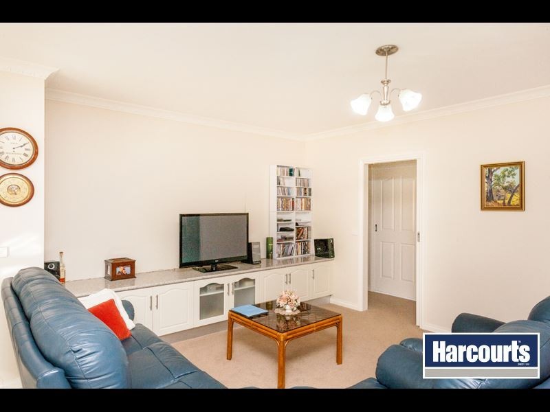 16 Grange Crescent, Warragul VIC 3820