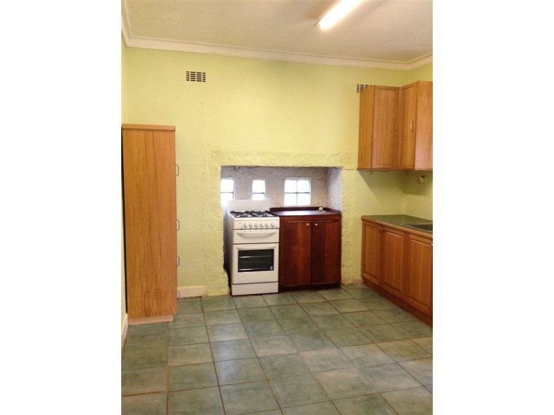 11 Normanby Street, Warragul VIC 3820