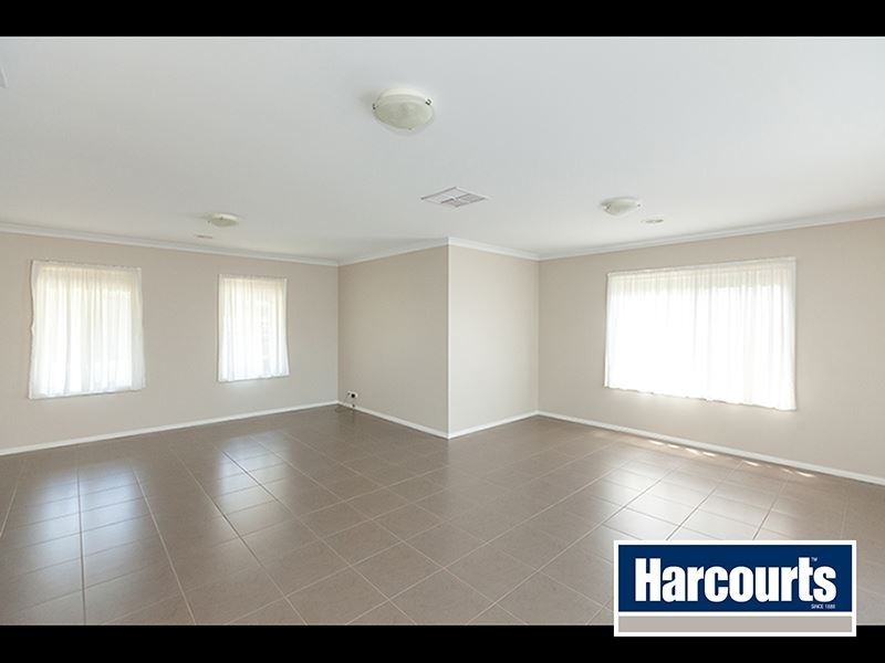 2/64 Clifford Street, Warragul VIC 3820