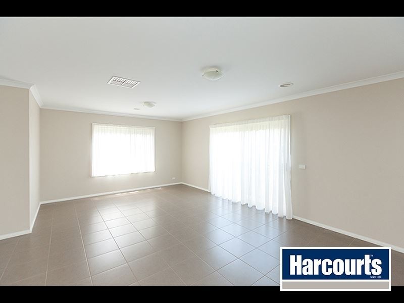 2/64 Clifford Street, Warragul VIC 3820