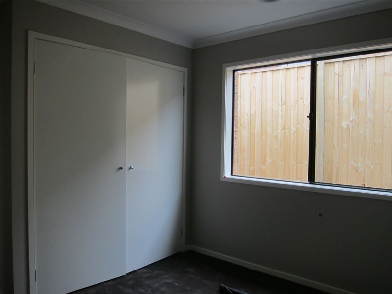 7 Golden Avenue, Warragul VIC 3820