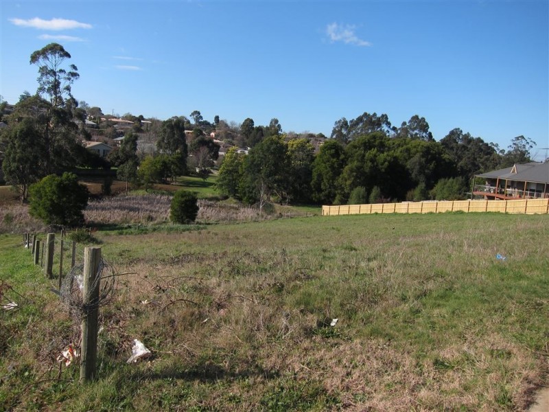 36 Myrtle Crescent, Warragul VIC 3820