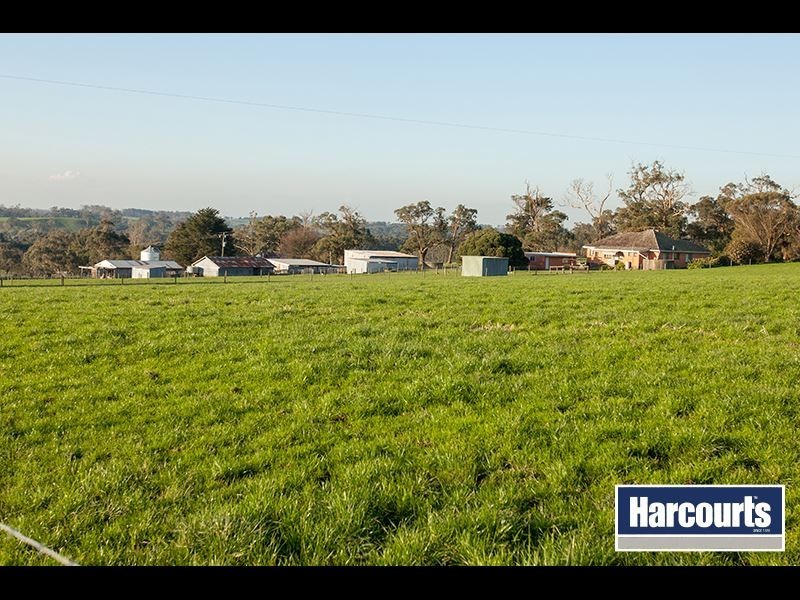 946 Drouin Korumburra Road, Athlone VIC 3818