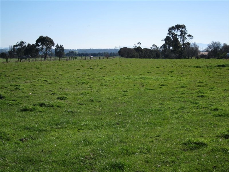 96 Trickeys Road, Yarragon VIC 3823