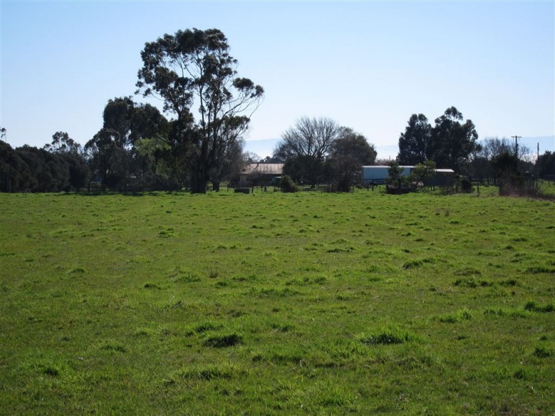 96 Trickeys Road, Yarragon VIC 3823