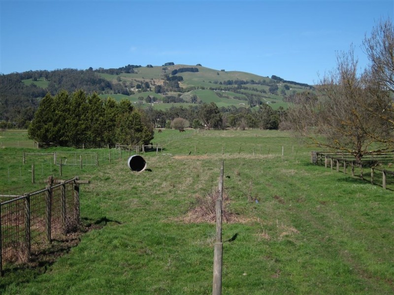 96 Trickeys Road, Yarragon VIC 3823