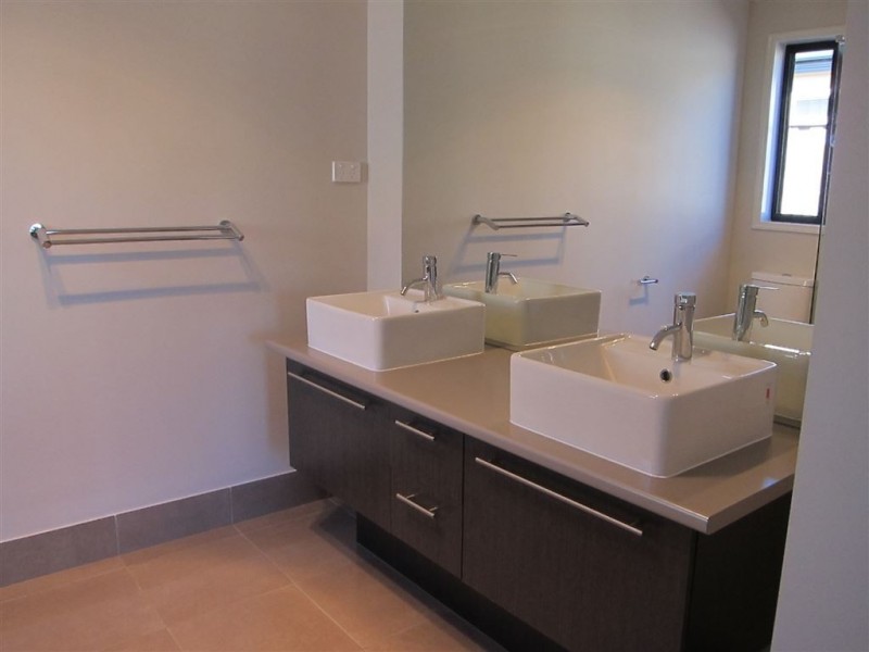 83 Rodier Road, Yarragon VIC 3823