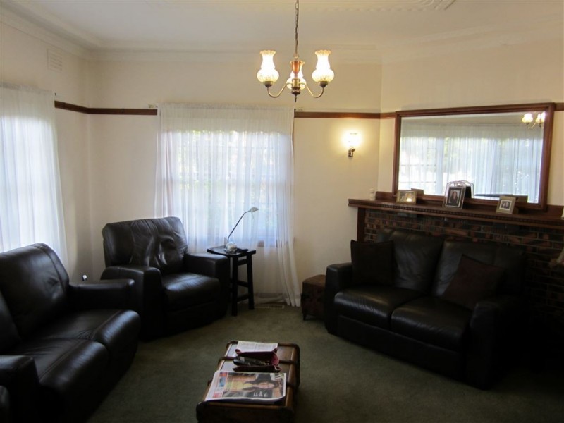 5 Nobel Street, Warragul VIC 3820