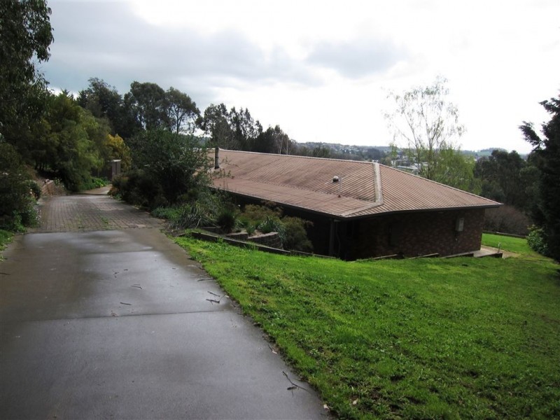 2 Larkones Court, Warragul VIC 3820