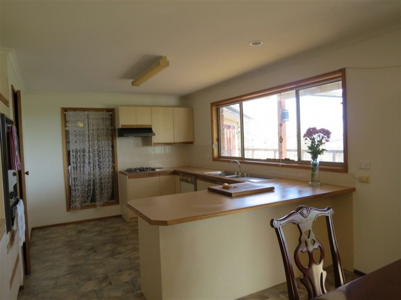 2 Larkones Court, Warragul VIC 3820