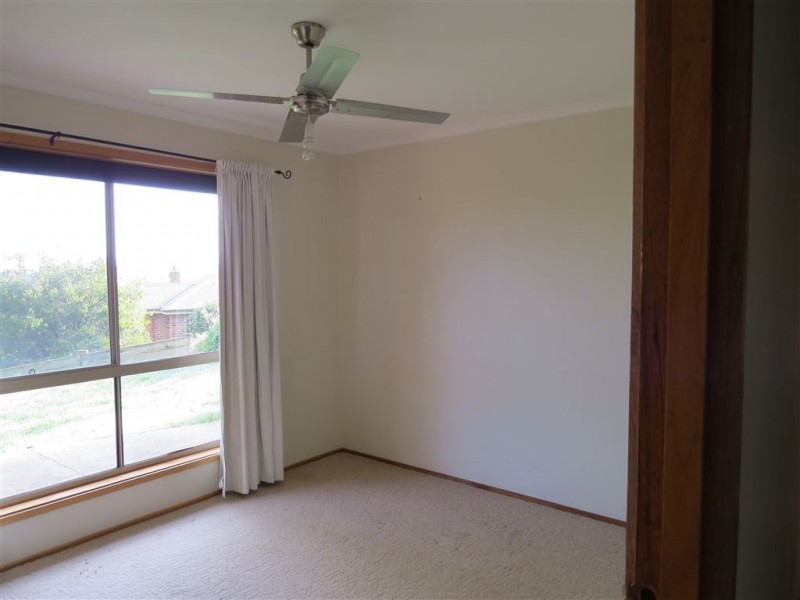 2 Larkones Court, Warragul VIC 3820