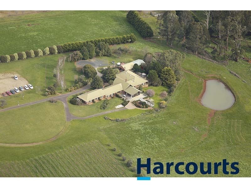 180 Lardners Track, Drouin East VIC 3818