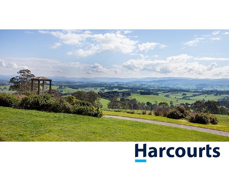 180 Lardners Track, Drouin East VIC 3818