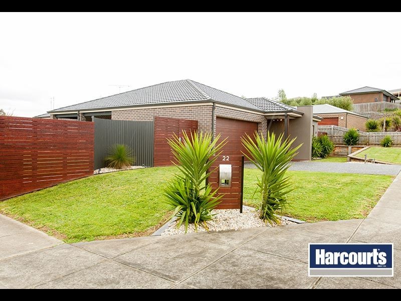 22 McMillan Drive, Warragul VIC 3820