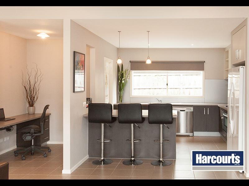 22 McMillan Drive, Warragul VIC 3820