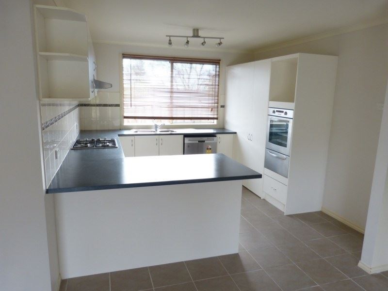 10 Harper, Drouin VIC 3818