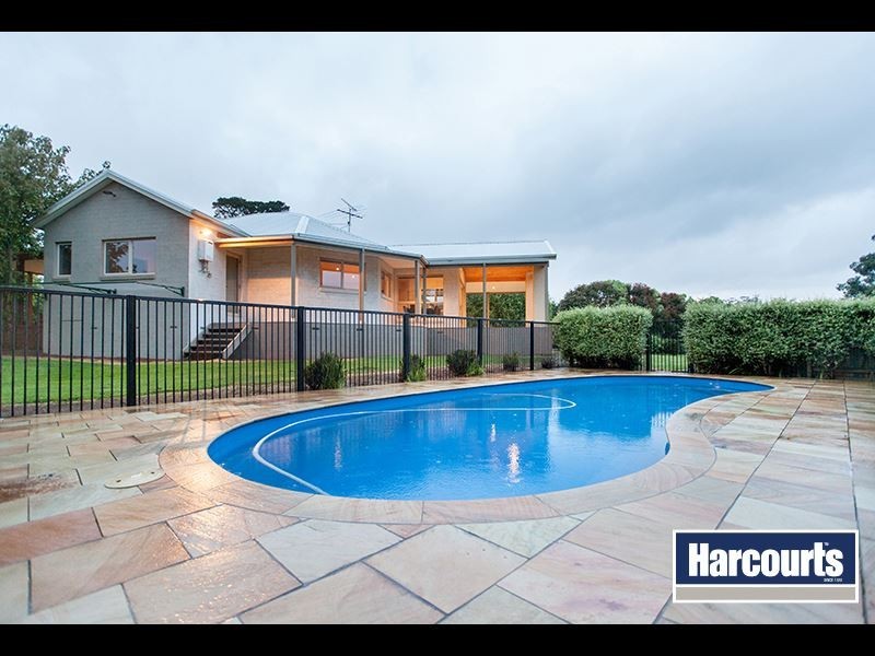 30 Roberts Road, Warragul VIC 3820