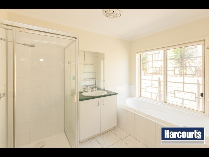 5 Grange Crescent, Warragul VIC 3820