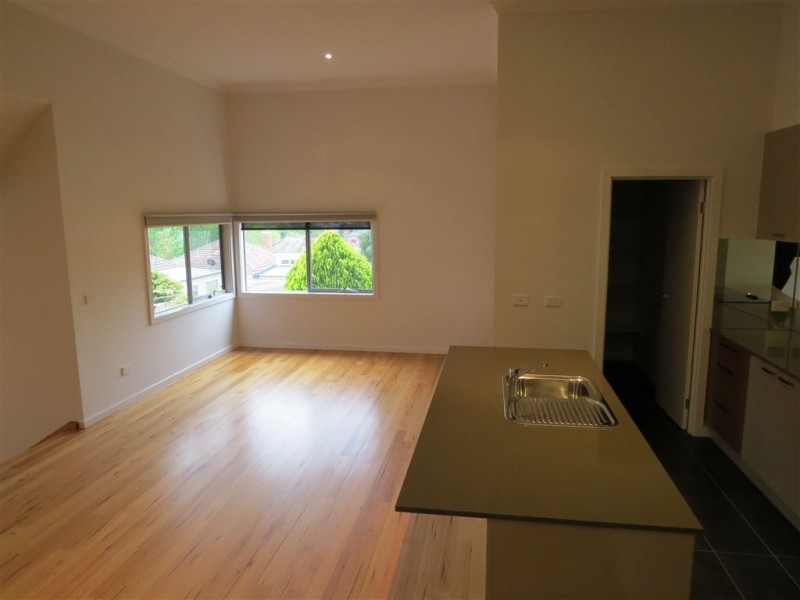 7 Watt Street, Warragul VIC 3820