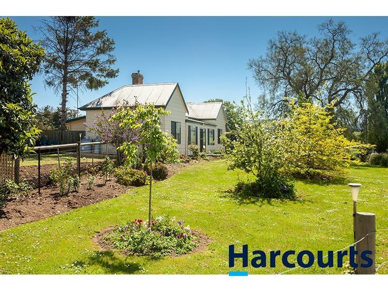 385 Labertouche North Road, Labertouche VIC 3816