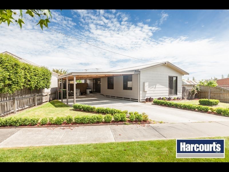 11 Loch Street, Yarragon VIC 3823