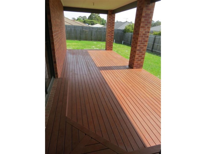 5 Isabella Court, Drouin VIC 3818