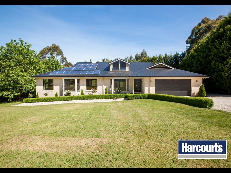 12 Pine Grove, Warragul VIC 3820