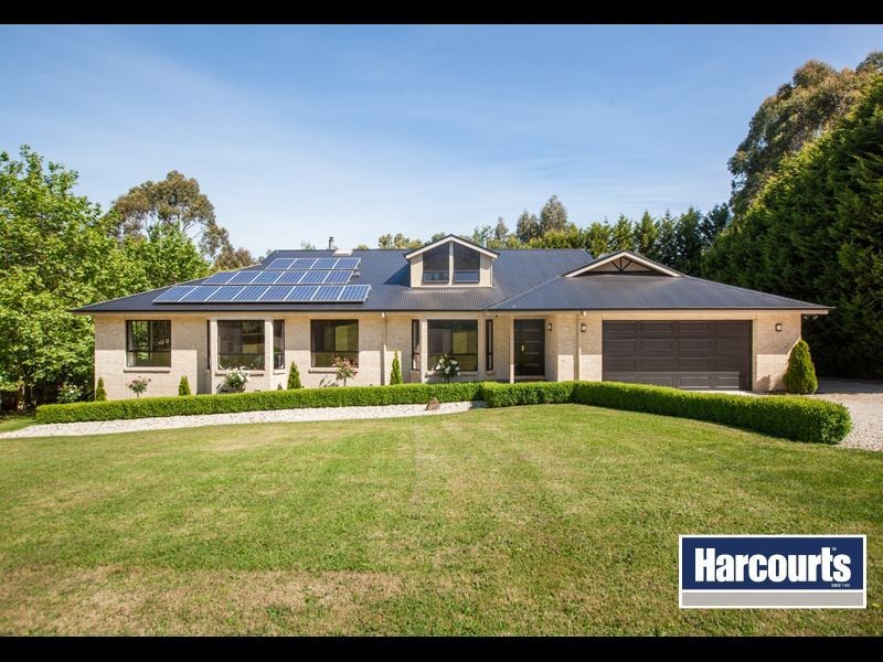 12 Pine Grove, Warragul VIC 3820