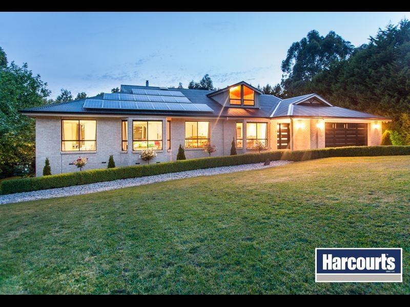 12 Pine Grove, Warragul VIC 3820