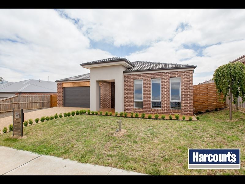 172 Twin Ranges Drive, Warragul VIC 3820