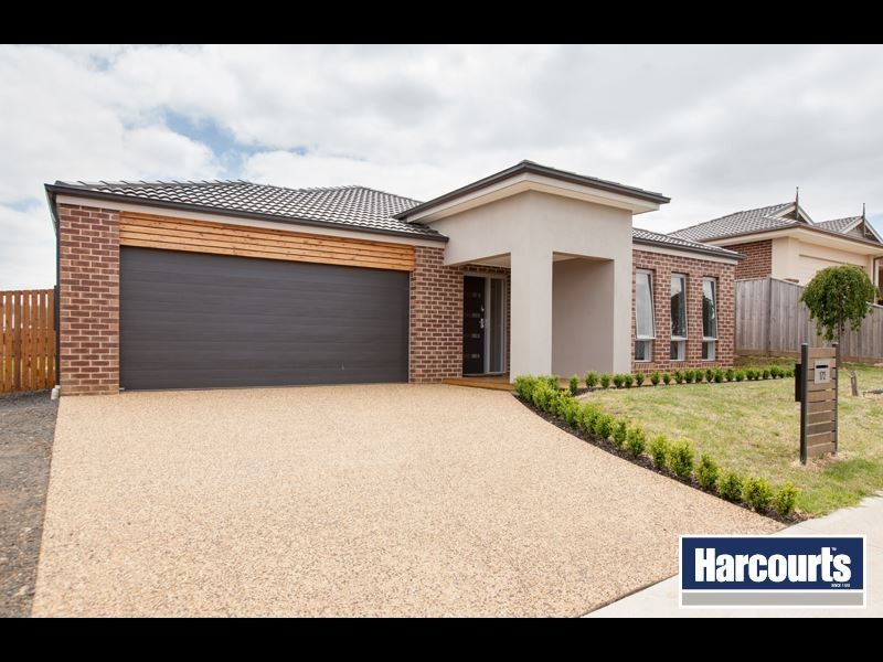 172 Twin Ranges Drive, Warragul VIC 3820