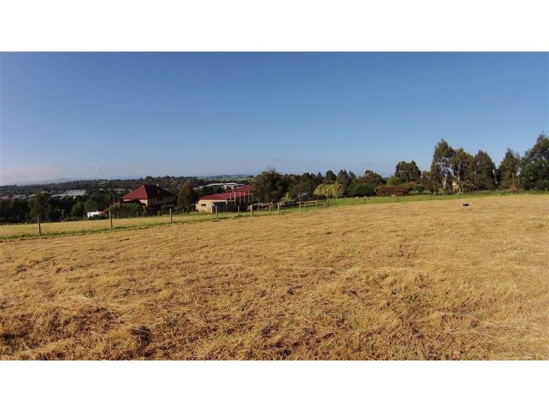 8 Treforest Court, Warragul VIC 3820