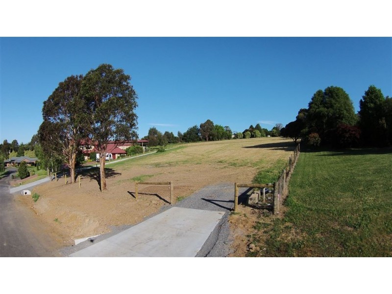 8 Treforest Court, Warragul VIC 3820