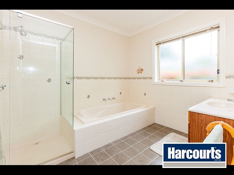 60 Cason Crescent, Warragul VIC 3820