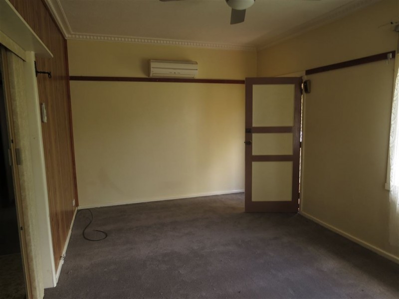 26 Centre Avenue, Warragul VIC 3820
