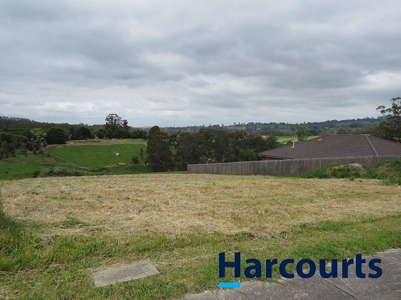 11 Peters Way, Neerim South VIC 3831