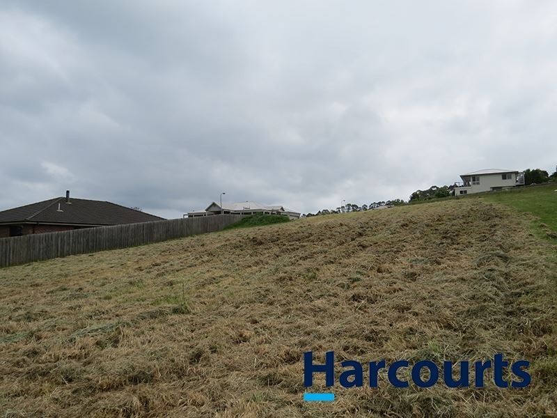 11 Peters Way, Neerim South VIC 3831