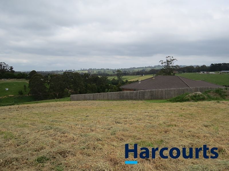 11 Peters Way, Neerim South VIC 3831