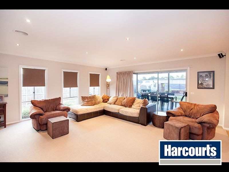 24 Nelson Road, Trafalgar VIC 3824