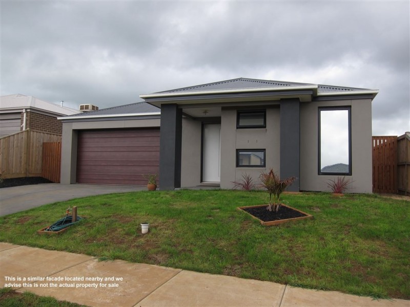 7 Golden Avenue, Warragul VIC 3820