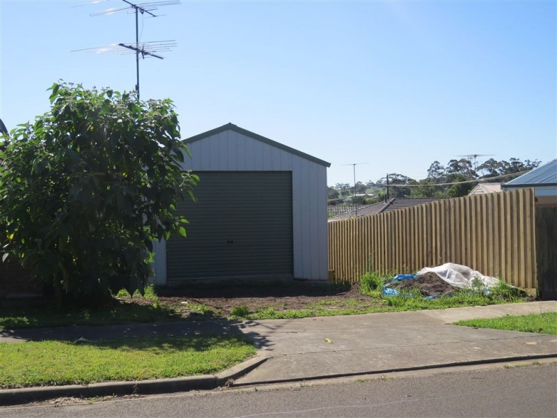 25 Adam Court, Drouin VIC 3818