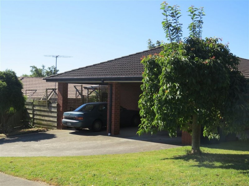 25 Adam Court, Drouin VIC 3818