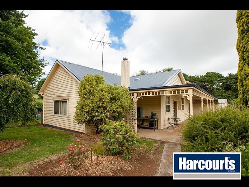 104 Petersons Road, Ellinbank VIC 3821