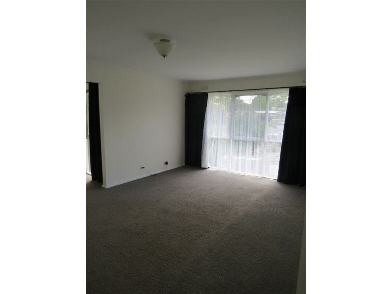 27 Boronia Street, Warragul VIC 3820