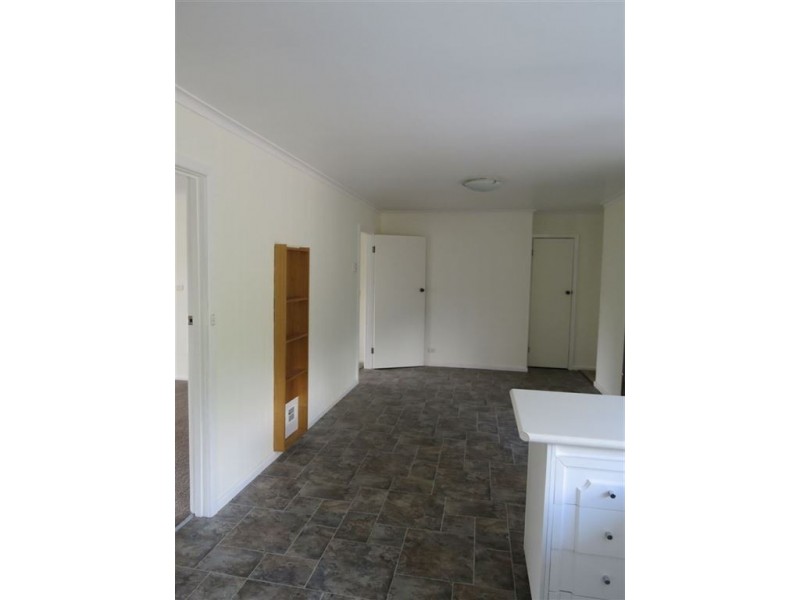 27 Boronia Street, Warragul VIC 3820