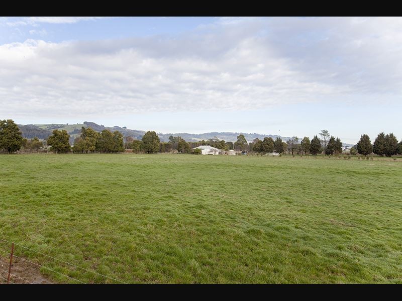 810 Waterloo Road, Trafalgar VIC 3824