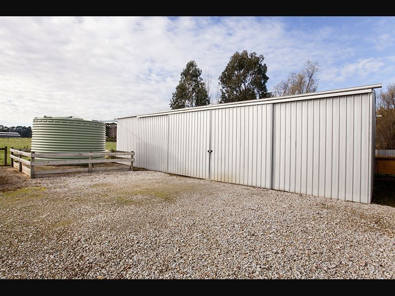 810 Waterloo Road, Trafalgar VIC 3824