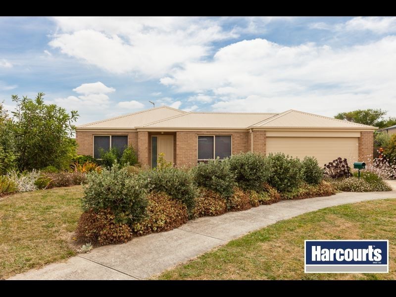 9 Alaska Court, Warragul VIC 3820