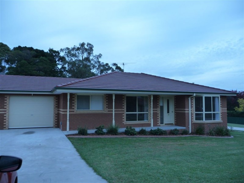 10/11 A’Beckett Road, Bunyip VIC 3815